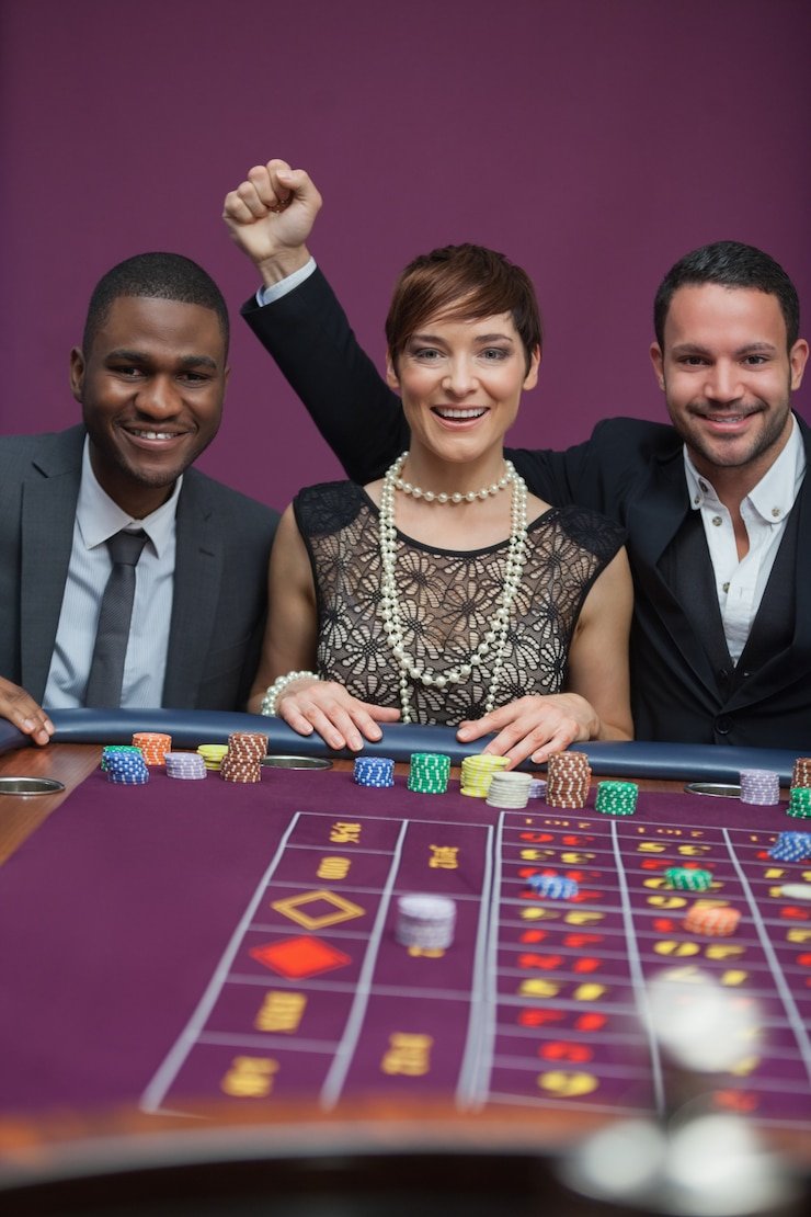Antarmuka permainan Ikan Jackpot susislot dengan kontrol shooting interaktif